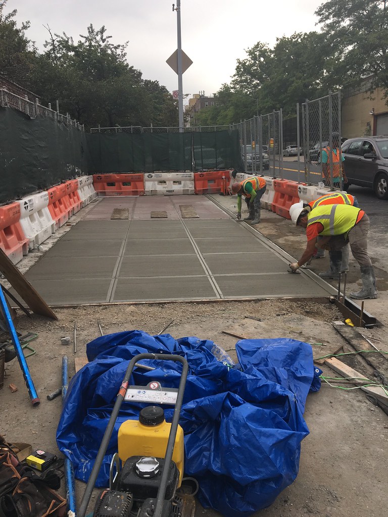 Dari Kelabakan ke Lancar: Cara SaaS Merampingkan Operasional Bisnis Kecil Anda